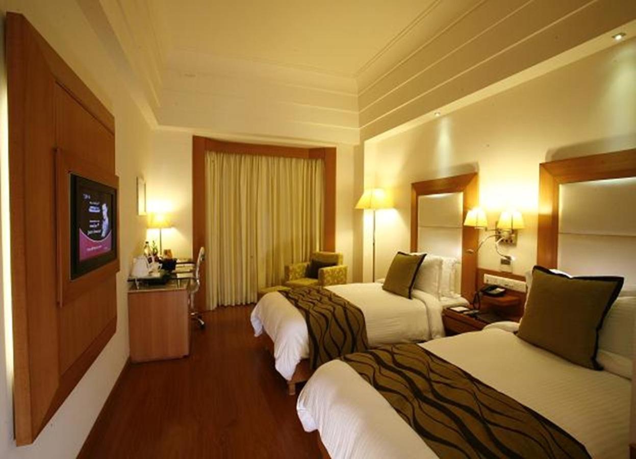 Ambrosia Sarovar Portico Haridwar Exterior photo
