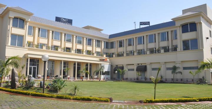 Ambrosia Sarovar Portico Haridwar Exterior photo